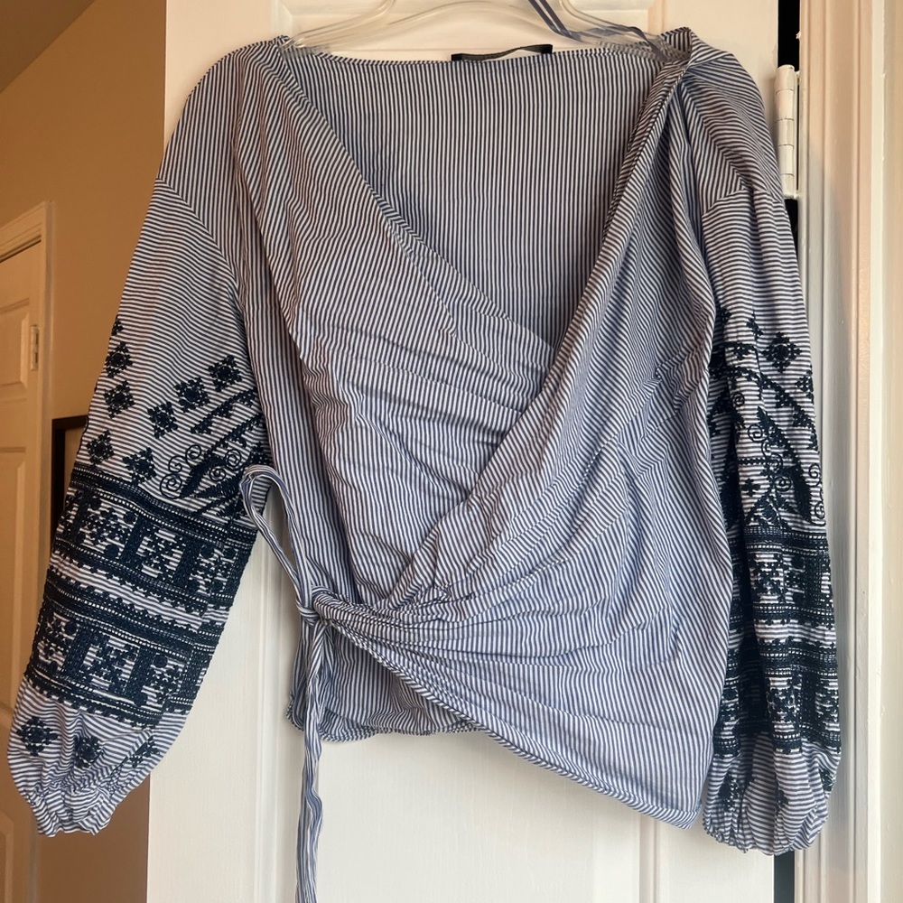 Zara Cross tie top size small.